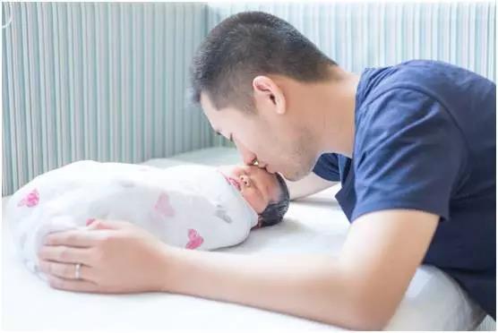 宜和妈妈说｜30+小时&自由体位分娩记