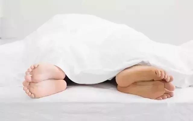 别忍啦！宅家的「不性生活」何时到头？